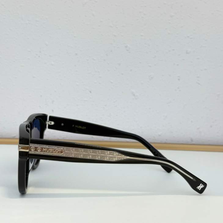 Picture of Hublot Sunglasses _SKUfw71036063fw